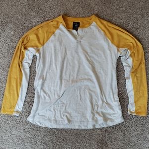 Long-Sleeve Tee